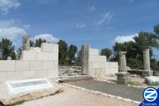 00001054-entrance-nabratein-synagogue-ruins.jpg
