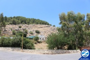 00001334-tomb-yonatan-ben-uziel.jpg