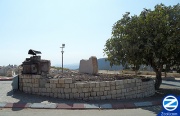 00000914-kever-rebbe-pinchas-ben-yair-cemetery-tzfat.jpg